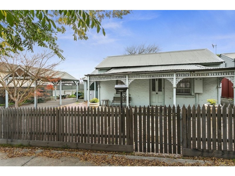 320 MacKenzie Street, Golden Square VIC 3555