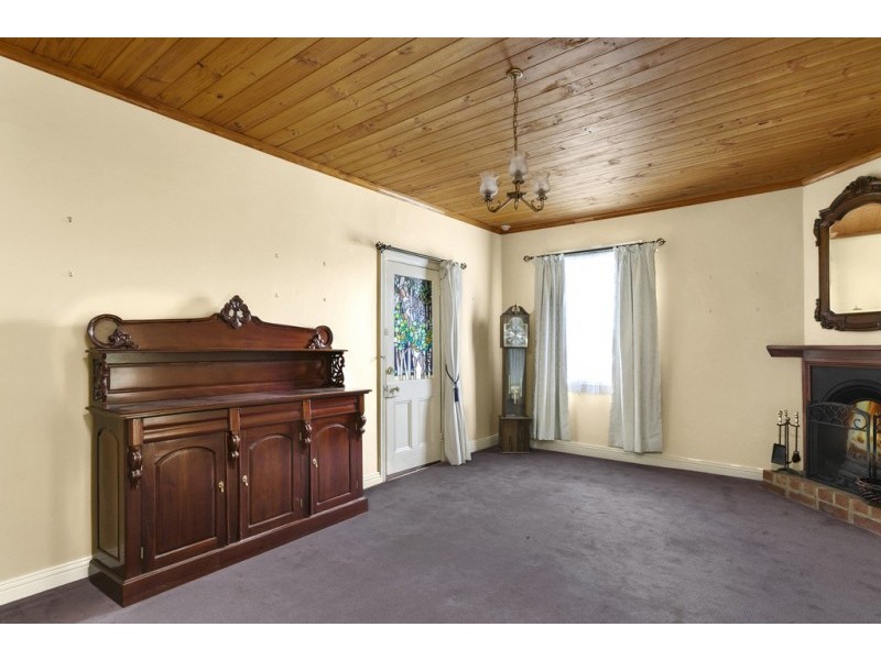 320 MacKenzie Street, Golden Square VIC 3555