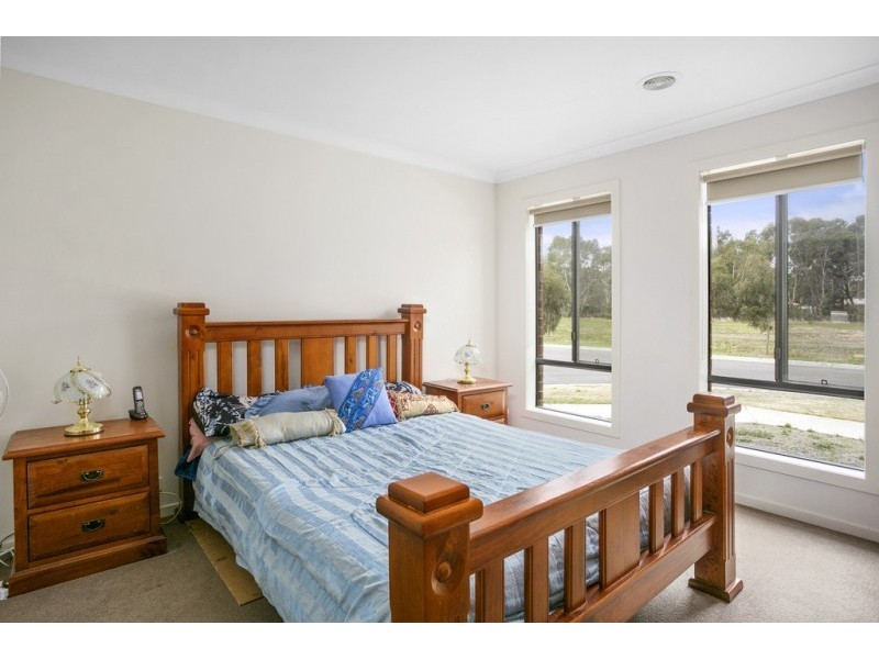 10 Millewa Drive, Epsom VIC 3551
