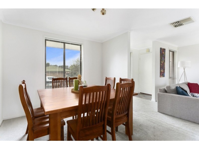 20 Clee Crescent, Strathdale VIC 3550