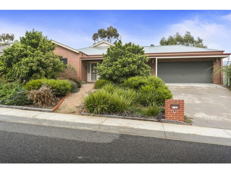 30 Keogh Drive, Spring Gully VIC 3550