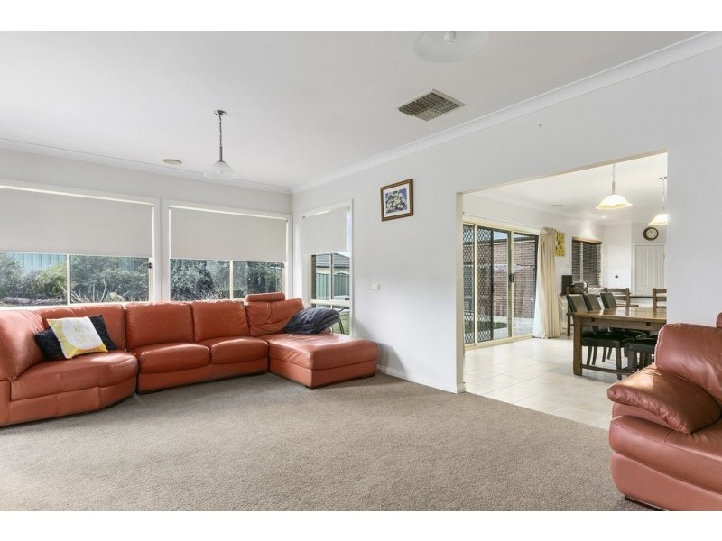 30 Keogh Drive, Spring Gully VIC 3550