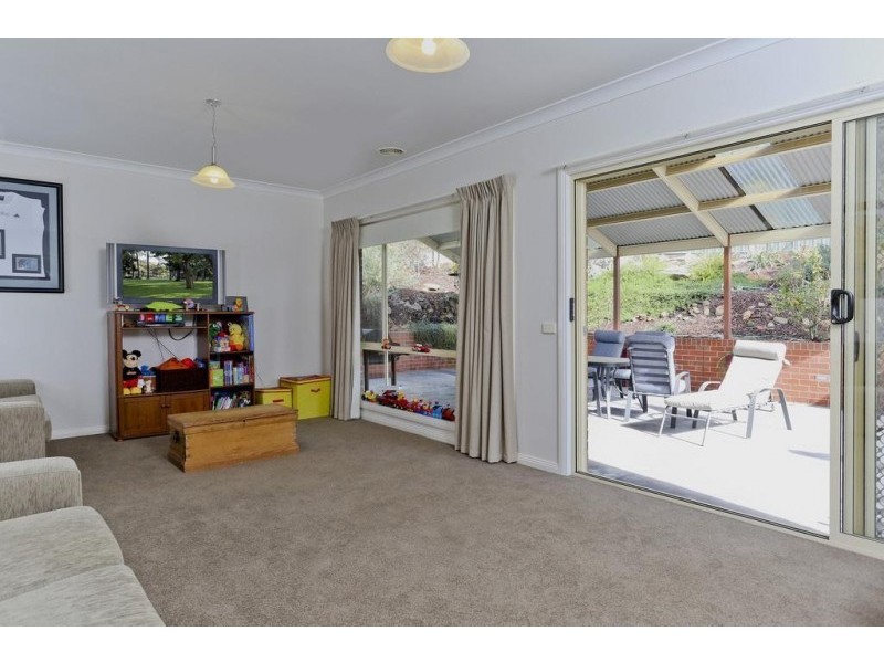 30 Keogh Drive, Spring Gully VIC 3550