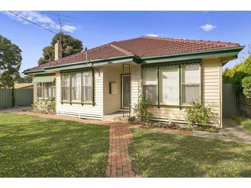 566 Napier Street, White Hills VIC 3550