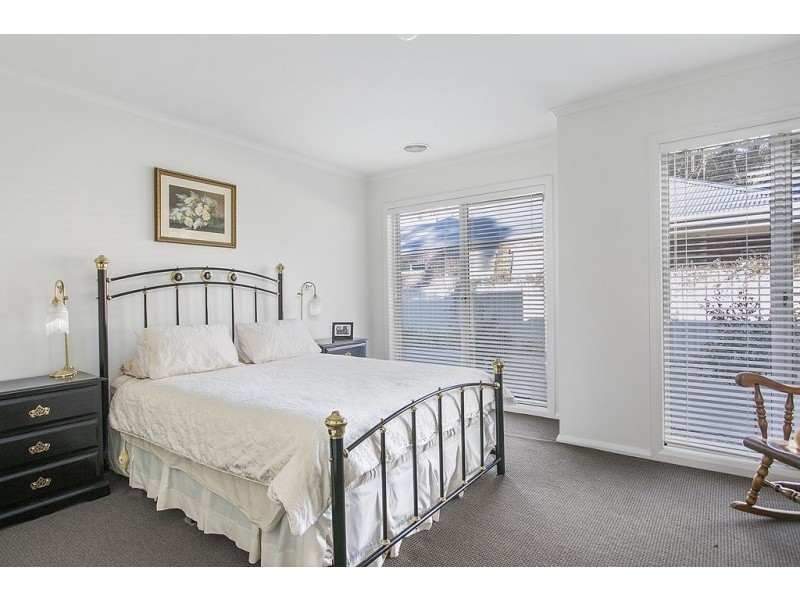 4/58 Marnie Road, Strathdale VIC 3550