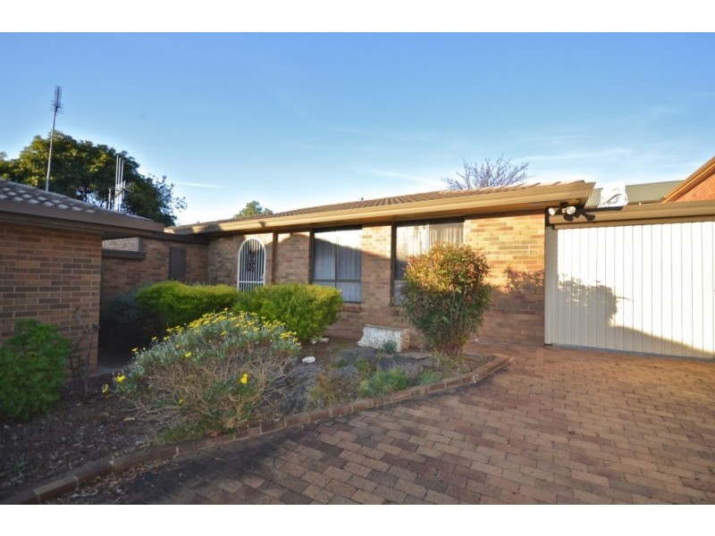 2/17 Neale street, Bendigo VIC 3550