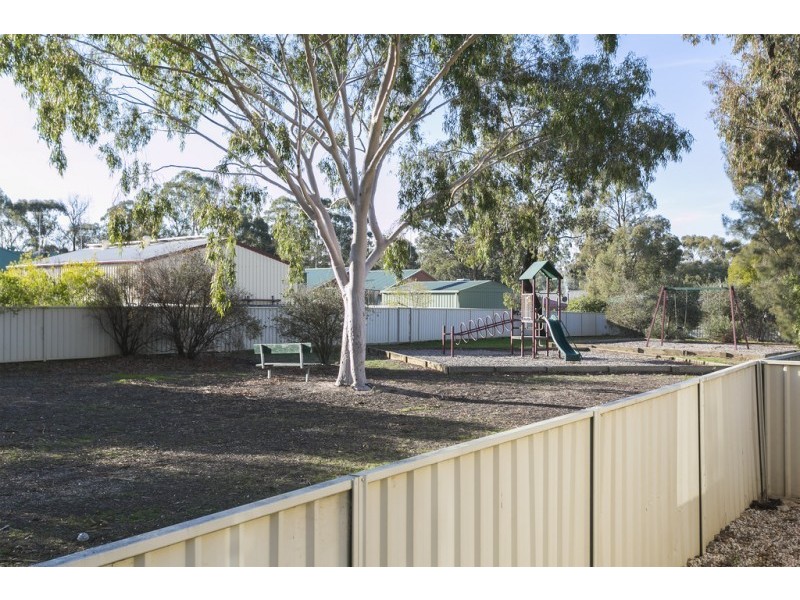 191 Simpsons Road, Eaglehawk VIC 3556