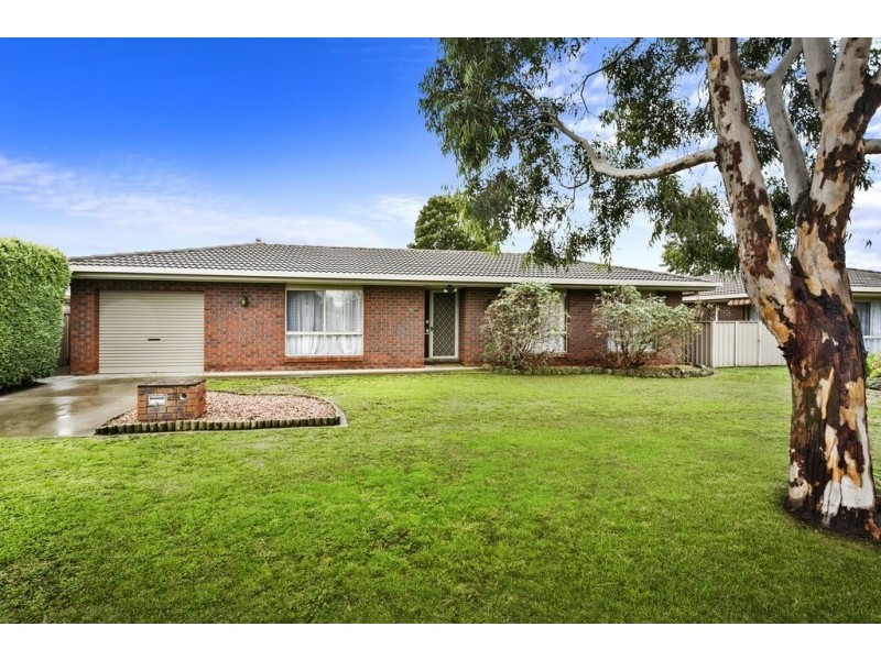 8 View Street, Kangaroo Flat VIC 3555
