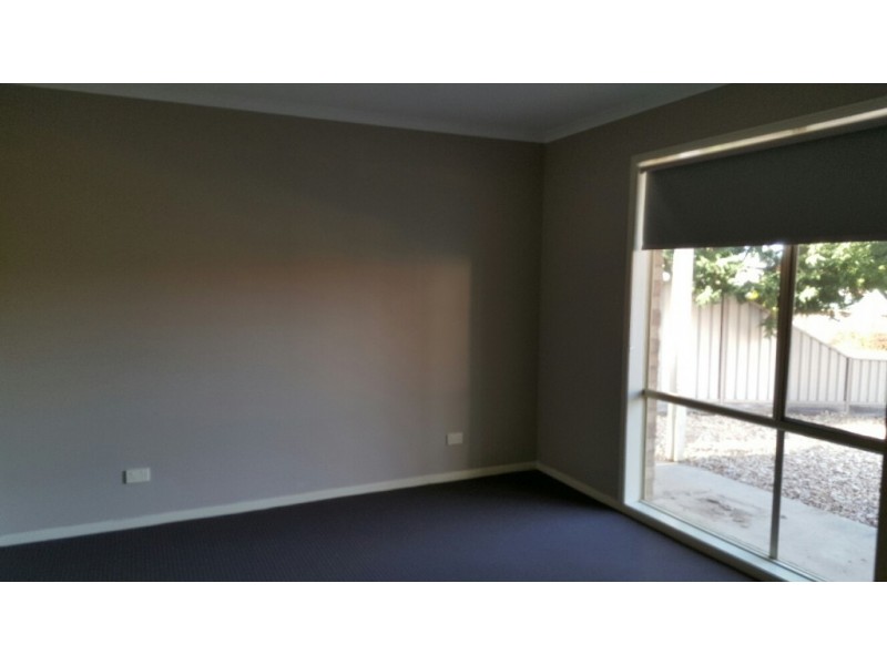 10 Gledhill Rise, Kangaroo Flat VIC 3555