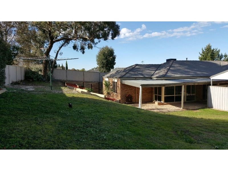 10 Gledhill Rise, Kangaroo Flat VIC 3555