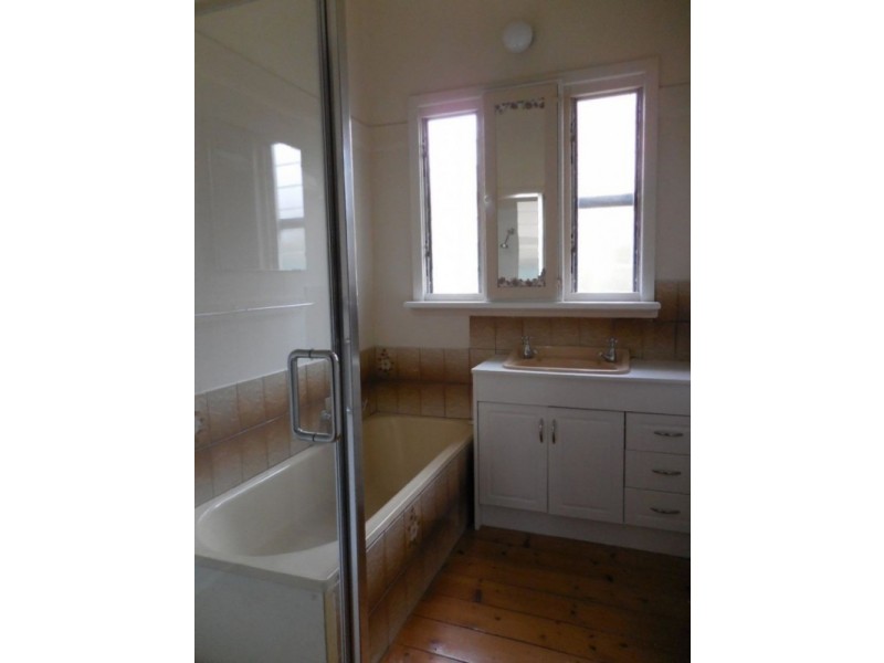 21 Pleasant Vale Crescent, Flora Hill VIC 3550