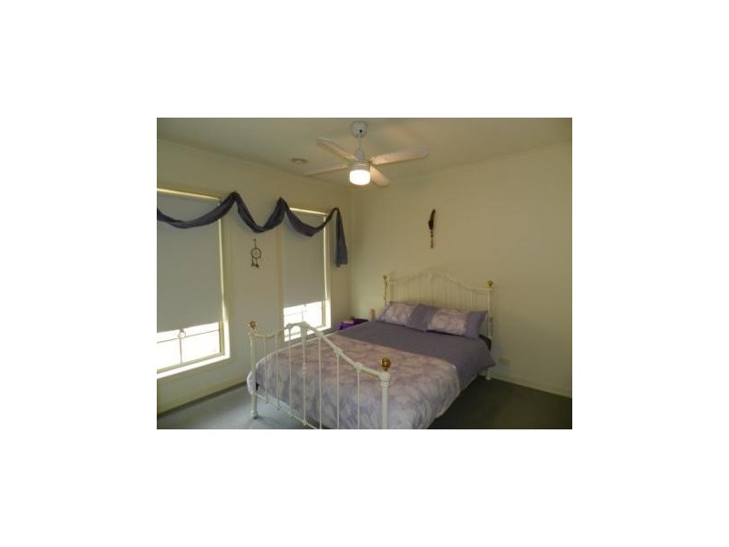 46 Palm Avenue, Spring Gully VIC 3550