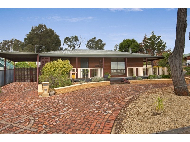 78 Browning Street, Kangaroo Flat VIC 3555