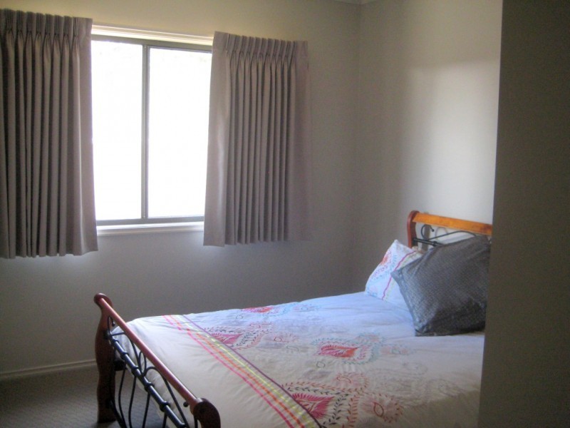 20 Edgewater Close, Eaglehawk VIC 3556