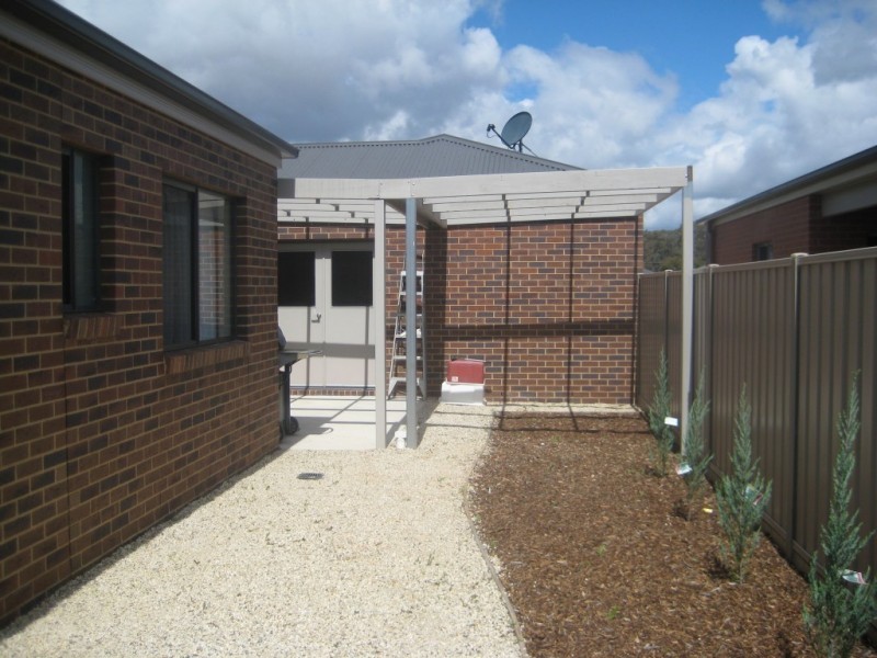 20 Edgewater Close, Eaglehawk VIC 3556
