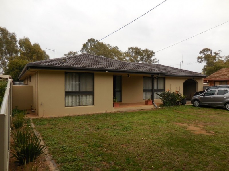 29 Mitchell Street, Kangaroo Flat VIC 3555