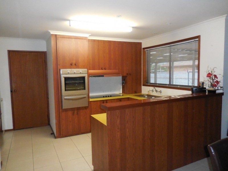 29 Mitchell Street, Kangaroo Flat VIC 3555