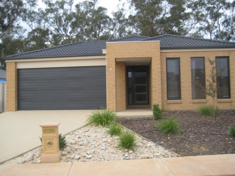 9 Alana Court, Marong VIC 3515