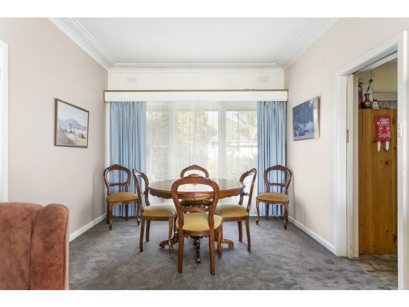 4 Steane Street, Kennington VIC 3550