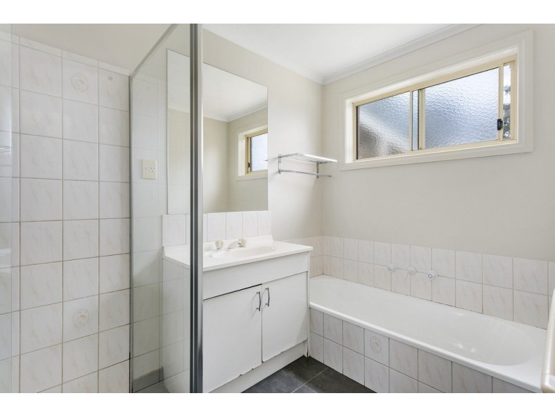 127 Aspinall Street, Golden Square VIC 3555