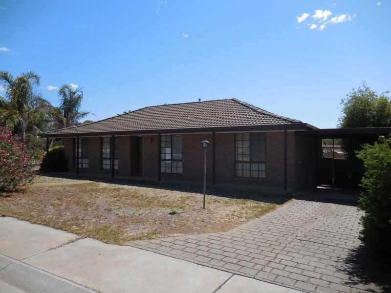 24 Nabilla Crescent, Strathdale VIC 3550