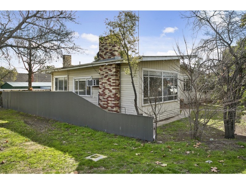 464 High Street, Golden Square VIC 3555