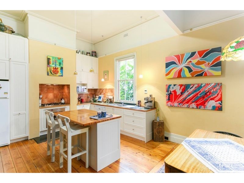 16 Palmerston Street, Quarry Hill VIC 3550