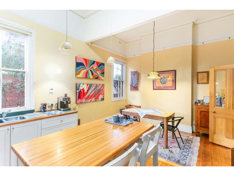16 Palmerston Street, Quarry Hill VIC 3550