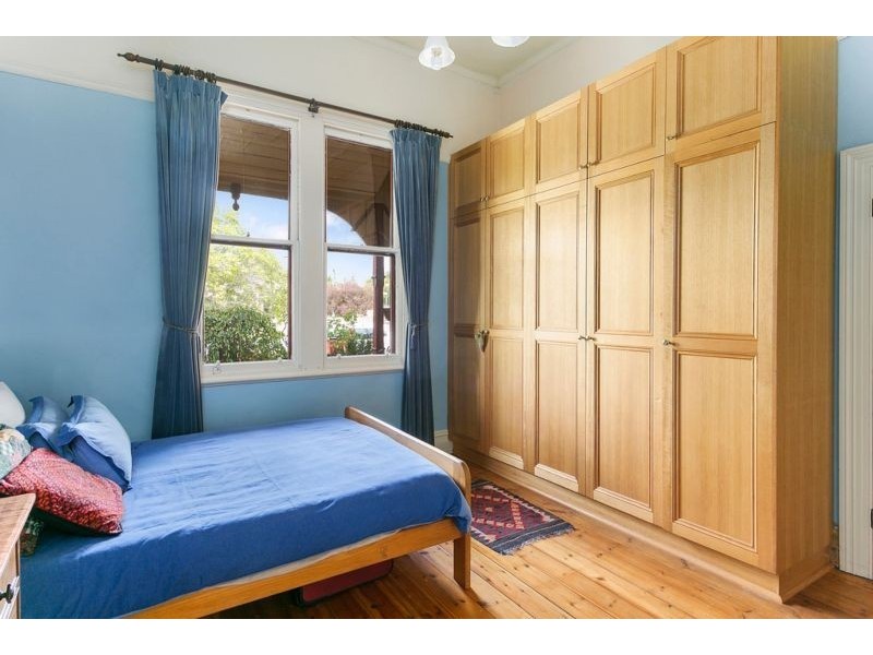 16 Palmerston Street, Quarry Hill VIC 3550
