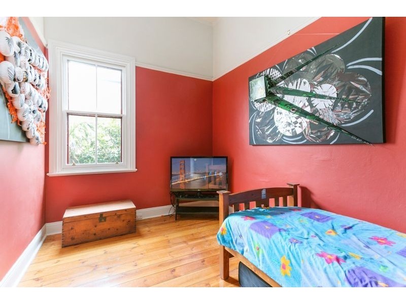 16 Palmerston Street, Quarry Hill VIC 3550