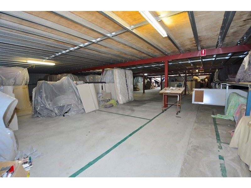 Unit 2/35-39 Howard Street, Epsom VIC 3551