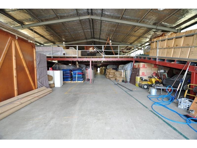 Unit 2/35-39 Howard Street, Epsom VIC 3551