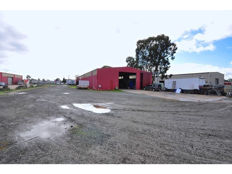 Unit 2/35-39 Howard Street, Epsom VIC 3551
