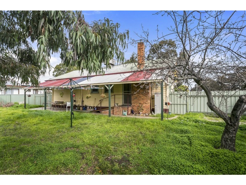 23 Green Street, California Gully VIC 3556