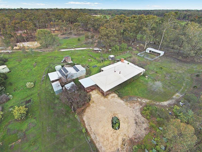 10 Andrew Lane, Bendigo VIC 3550