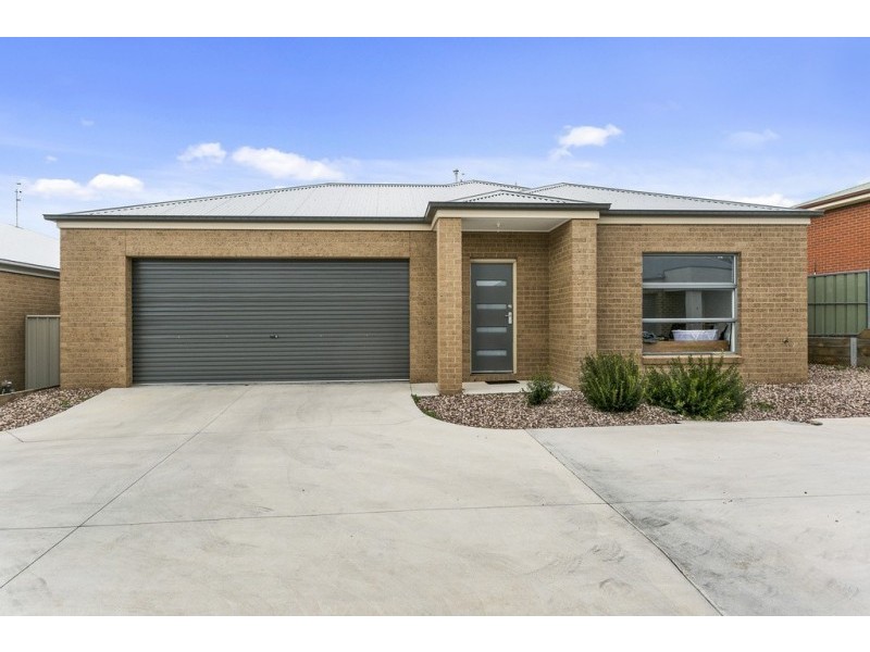 4/67 Osborne Street, Flora Hill VIC 3550