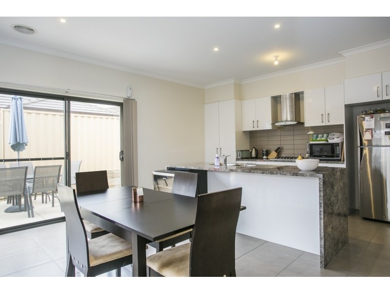 4/67 Osborne Street, Flora Hill VIC 3550