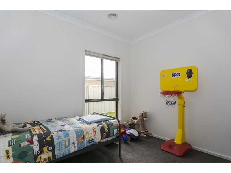 4/67 Osborne Street, Flora Hill VIC 3550