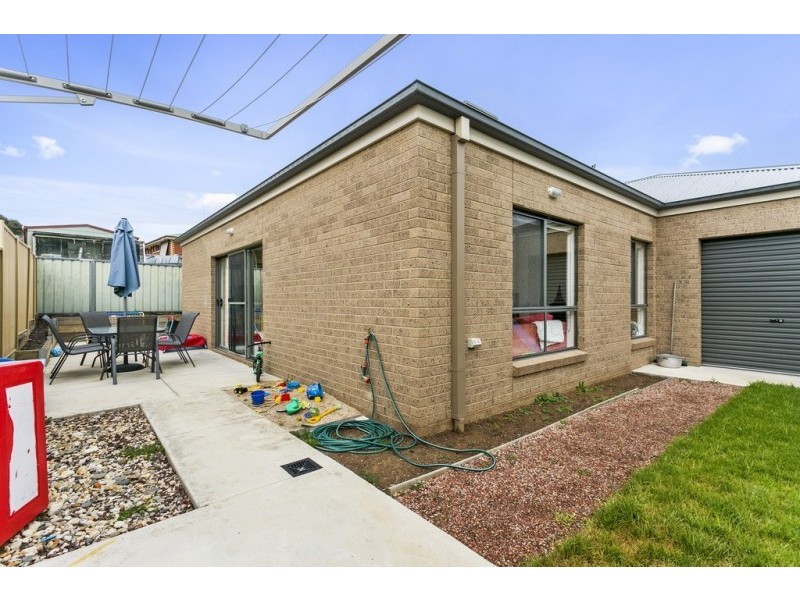 4/67 Osborne Street, Flora Hill VIC 3550