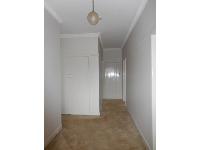 7 Ewing Avenue, Flora Hill VIC 3550