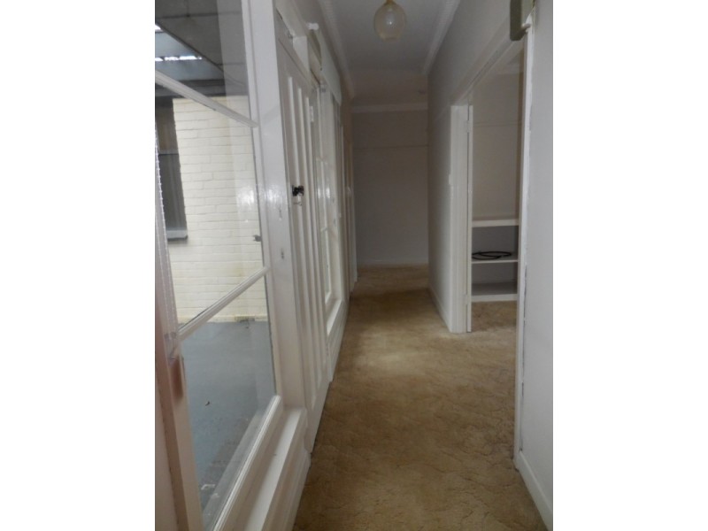 7 Ewing Avenue, Flora Hill VIC 3550