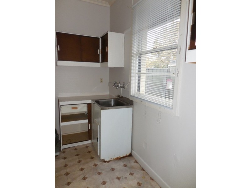 7 Ewing Avenue, Flora Hill VIC 3550