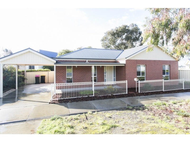 30A Houston Street, Quarry Hill VIC 3550