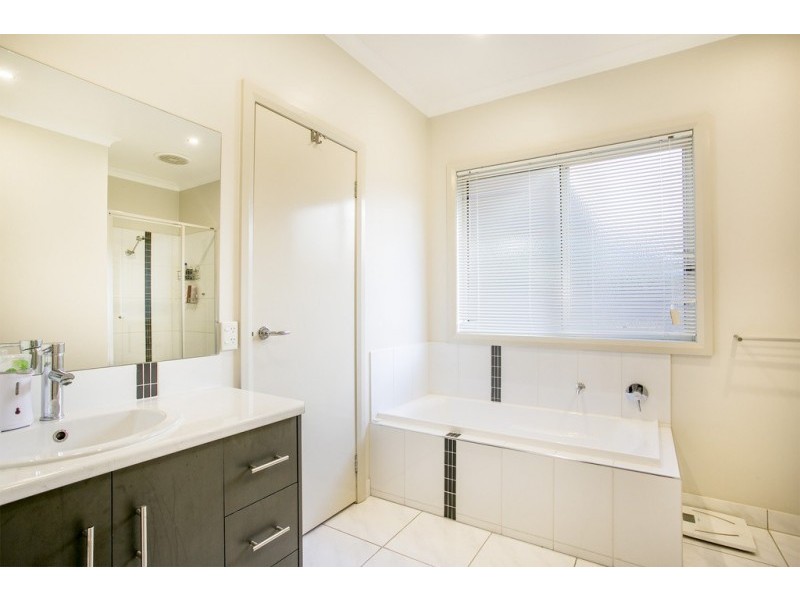 30A Houston Street, Quarry Hill VIC 3550