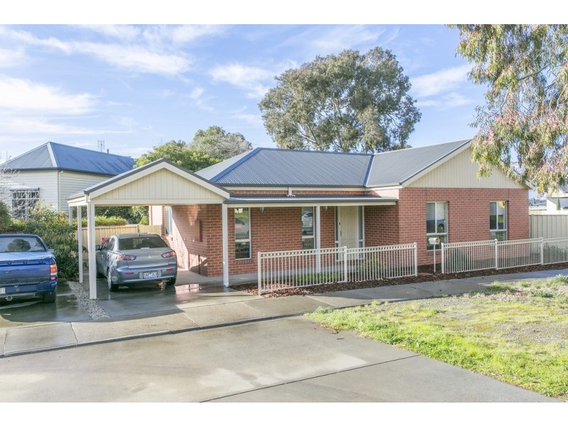 30A Houston Street, Quarry Hill VIC 3550
