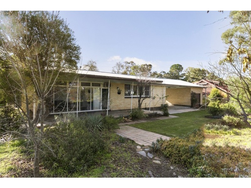 110 Lockwood Road, Kangaroo Flat VIC 3555