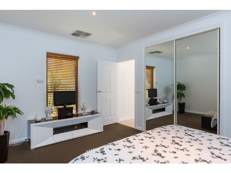 20 Pioneer Dve, Maiden Gully VIC 3551