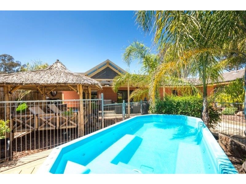 20 Pioneer Dve, Maiden Gully VIC 3551