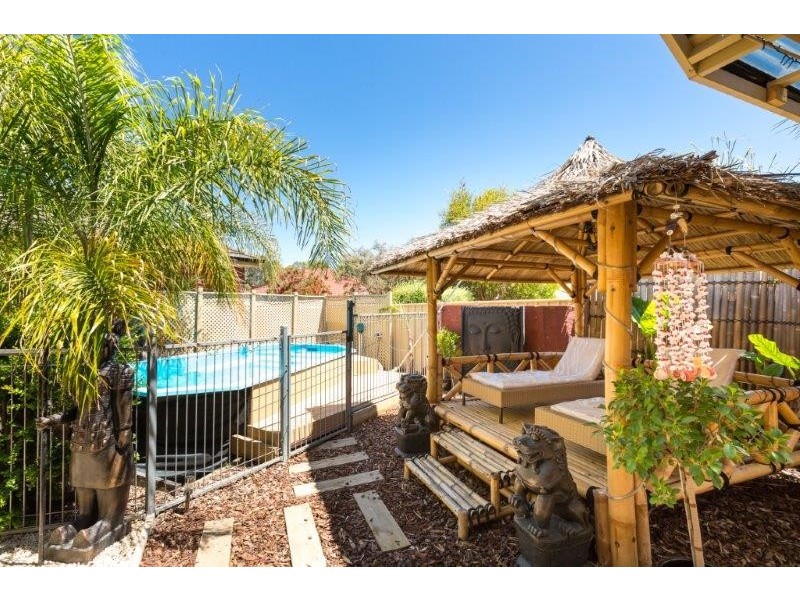 20 Pioneer Dve, Maiden Gully VIC 3551