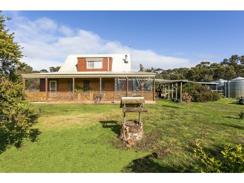 275 Palmer Road, Neilborough VIC 3570